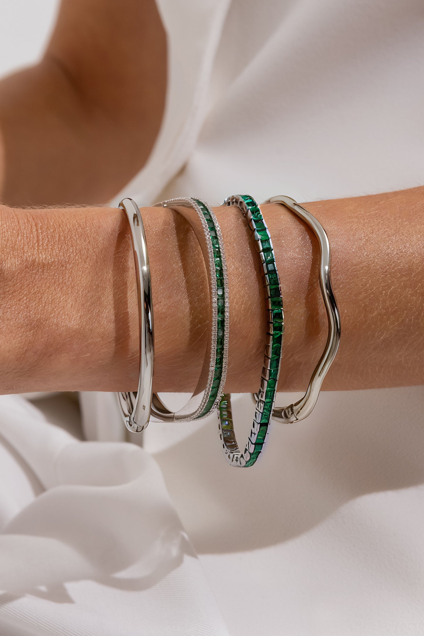 Curvely Bracelet